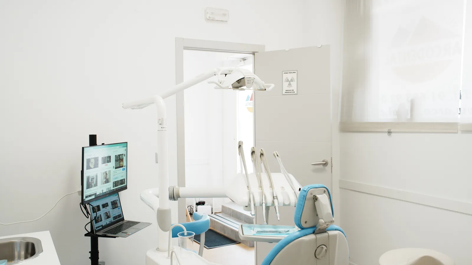 Box de tratamiento de Arcodental en Getafe